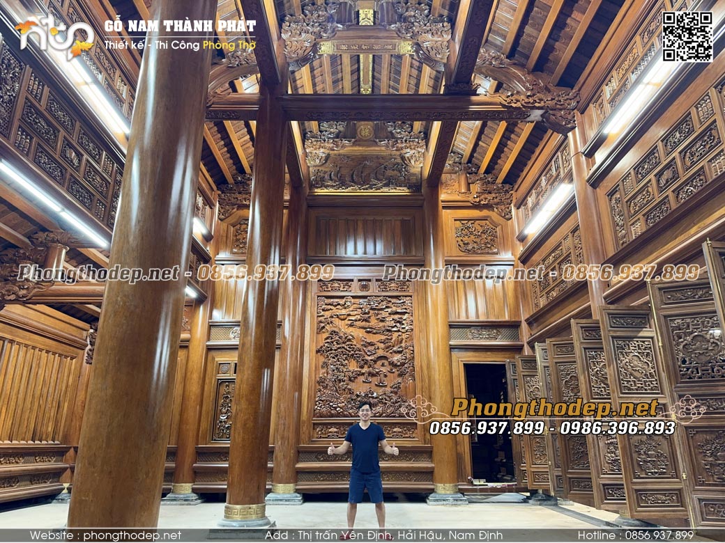 Thi công nhà gỗ 5 gian đẹp đường kính cột cái tới 50cm